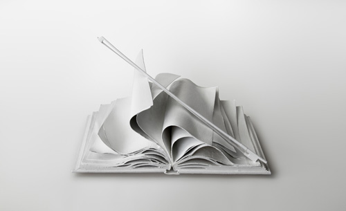 Lorenzo Perrone, 2013, Come Musica. Bronzo bianco, misure 90 x 60 x 45
