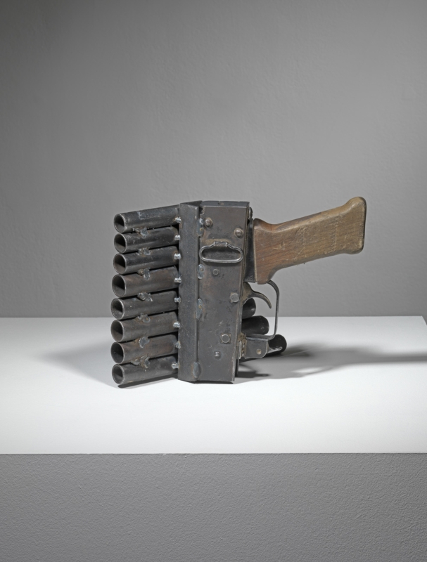 Pedro Reyes, Disarm (Pan pipes), 2013. Metal, 18x21x15 cm