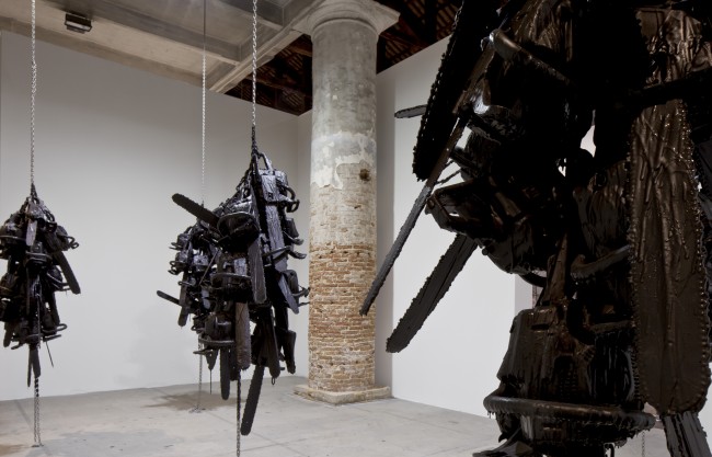 Monica Bonvicini, Latent Combustion, 2015,  Scultura con media misti. 225 × 135 cm, 56. Esposizione Internazionale d’Arte - la Biennale di Venezia, All the World’s Futures, Photo by Alessandra Chemollo, Courtesy by la Biennale di Venezia