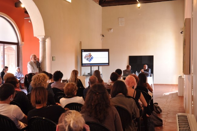 Intervento di Cavallucci all'Art Hub,  CAP – Centro Arti Plastiche – di Carrara