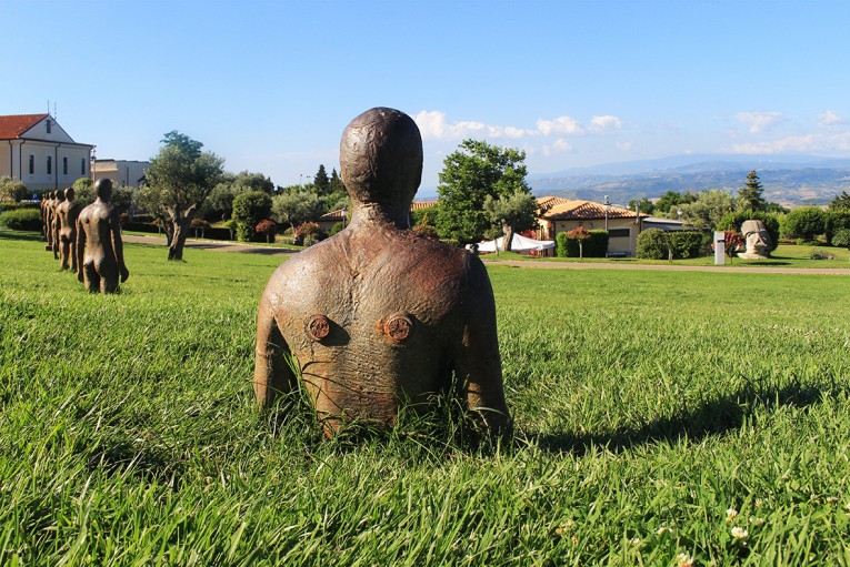 La collezione a cielo aperto del Parco Internazionale della Scultura in Calabria