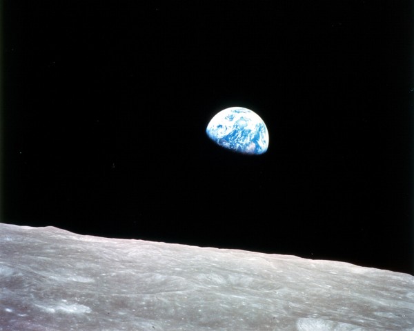 William Anders, Earthrise, 1968, copyright NASA