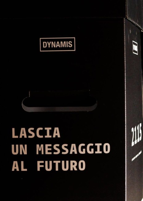 Il raccoglitore di messaggi di Dynamis per la performance 2115, Lago Film Fest 2016