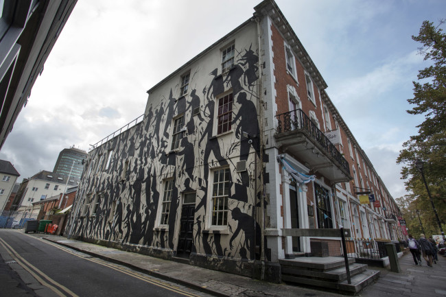 David de la Mano, Empty Walls Festival, 2014, Cardiff, UK. Courtesy Wunderkammern.